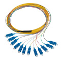 0.9mm 2.0mm 3.0mm PC del lc 12 trenzas ópticas de la fibra del fanout del núcleo, om3 sc apc fibra óptica coleta